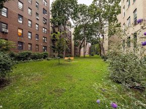 35-28 80th Street 22, Queens NY 11372