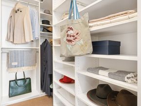 3 Hanover Square 19J, New York NY 10004