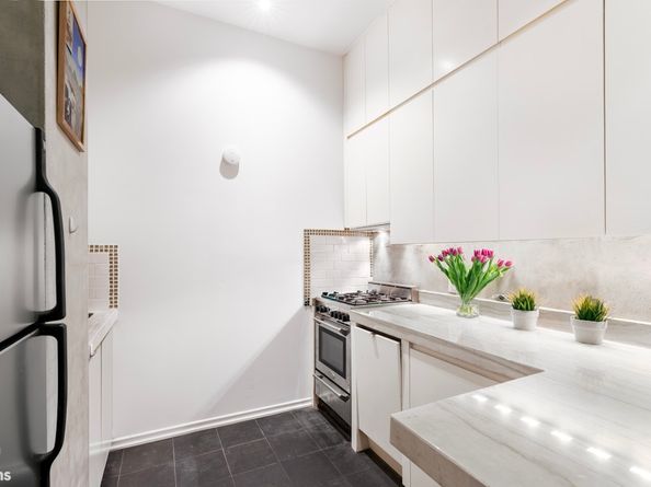 310 East 46th Street 4N, New York NY 10017