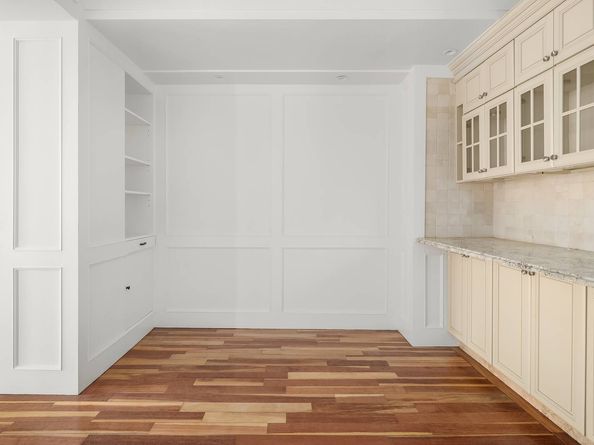 106 Central Park S 11LM, New York NY 10019-0149