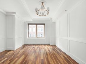 106 Central Park S 11LM, New York NY 10019-0149