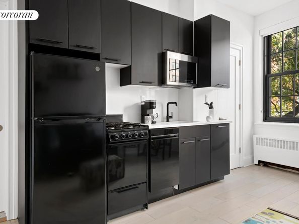 56 Jane Street 2C, New York NY 10014