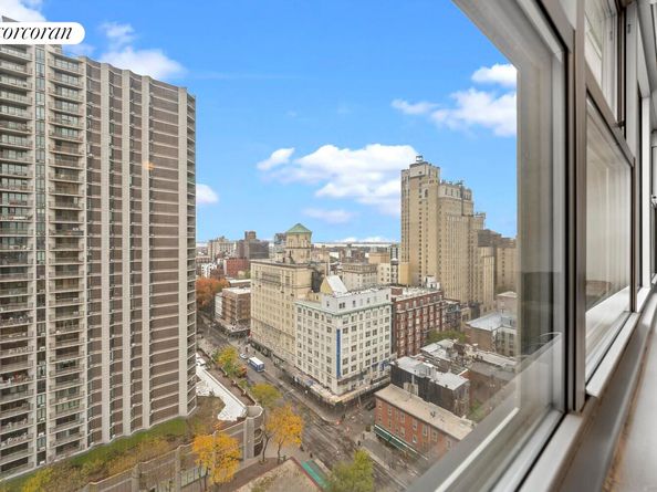 75 Henry Street 18J, Brooklyn NY 11201