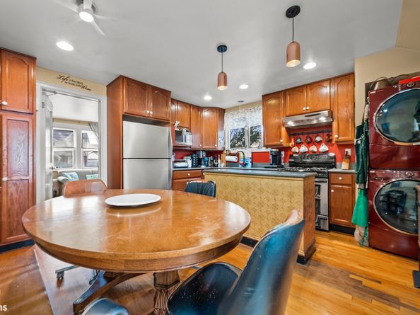 112-45 178th Street, Queens NY 11433