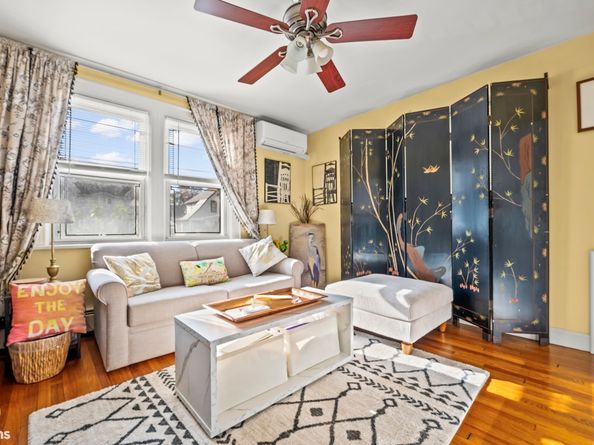 112-45 178th Street, Queens NY 11433