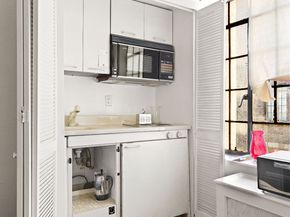 45 Tudor City Place 716, New York NY 10017