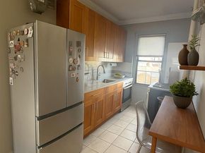 21-67 33rd Street 5E, Queens NY 11105