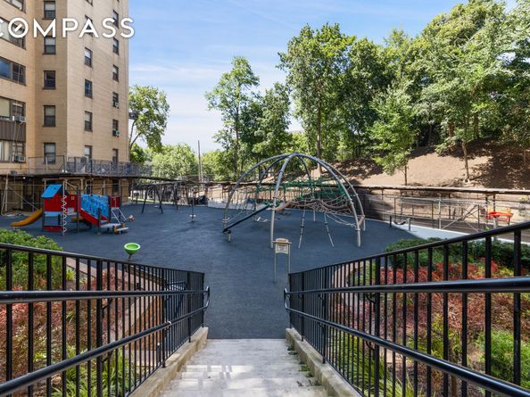 1 Fordham Hill Oval 12C, Bronx NY 10468