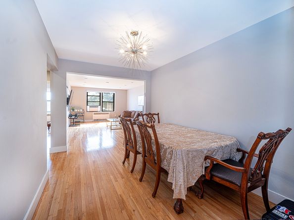 1119 Ocean Parkway 4M, Brooklyn NY 11230