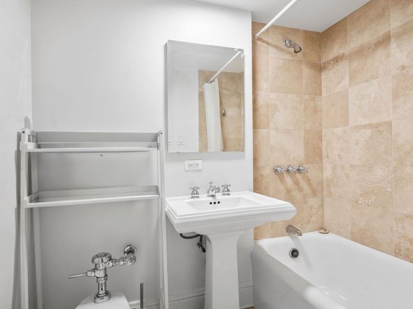 25 Tudor City Place 303, New York NY 10017