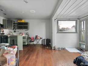 130 Ripley Street, San Francisco CA 94110