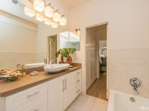 85 Chestnut Street, San Francisco CA 94109