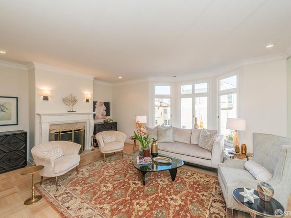 85 Chestnut Street, San Francisco CA 94109