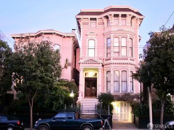 943 South South Van Ness Avenue
