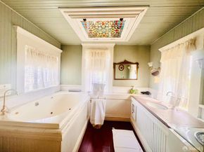 943 South South Van Ness Avenue, San Francisco CA 94110