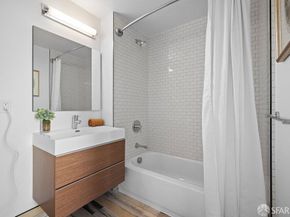 719 Larkin Street 404, San Francisco CA 94109