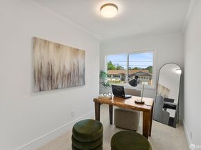 2 Beaumont Court, Lafayette CA 94549