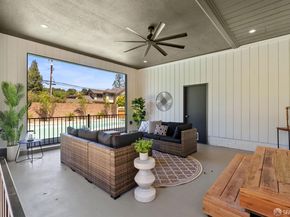 2 Beaumont Court, Lafayette CA 94549