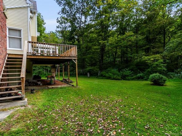 5 Hidden Brook Drive, Brookfield CT 06804
