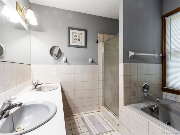 5 Hidden Brook Drive, Brookfield CT 06804