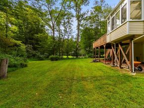 5 Hidden Brook Drive, Brookfield CT 06804
