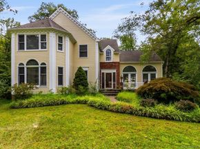 5 Hidden Brook Drive, Brookfield CT 06804