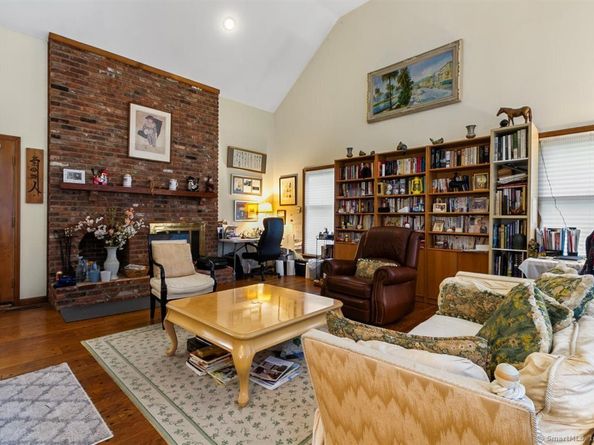 5 Hidden Brook Drive, Brookfield CT 06804