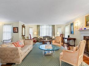 5 Hidden Brook Drive, Brookfield CT 06804