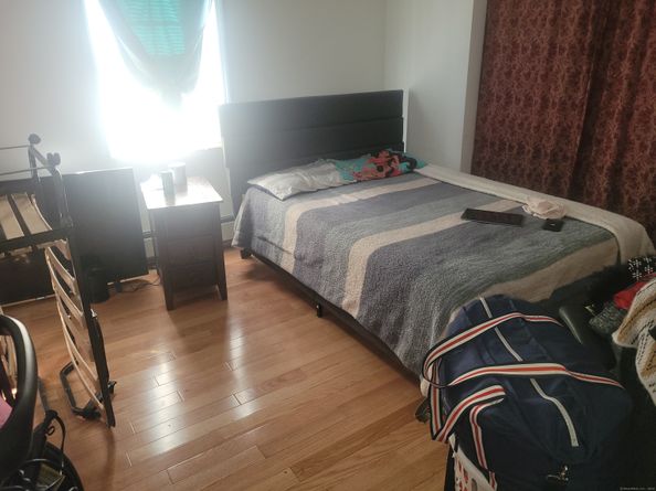 16 Greenwood Hill Street, Stamford CT 06902