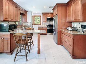 644 Melville Avenue, Fairfield CT 06825