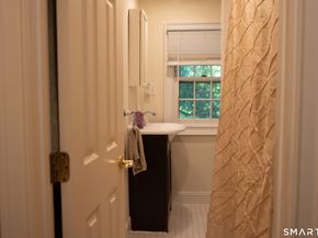 781 Tunxis Hill Road, Fairfield CT 06824