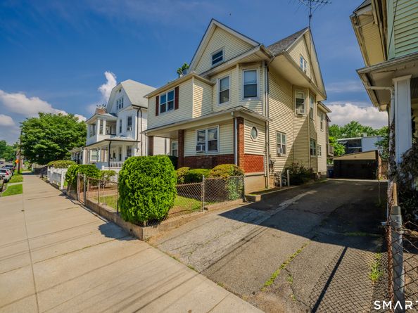 226-228 Lenox Avenue, Bridgeport CT 06605
