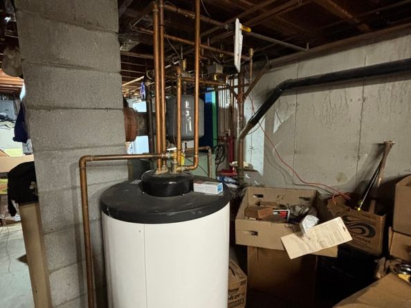 24 Clayton Road, Danbury CT 06811