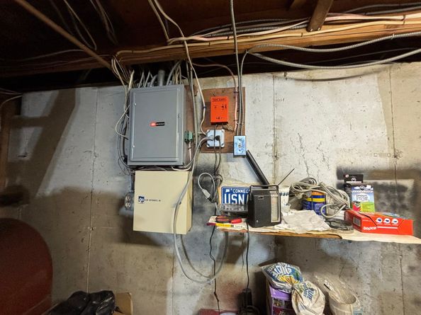 24 Clayton Road, Danbury CT 06811