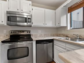 1 Horizon Drive APT 2, Norwalk CT 06854