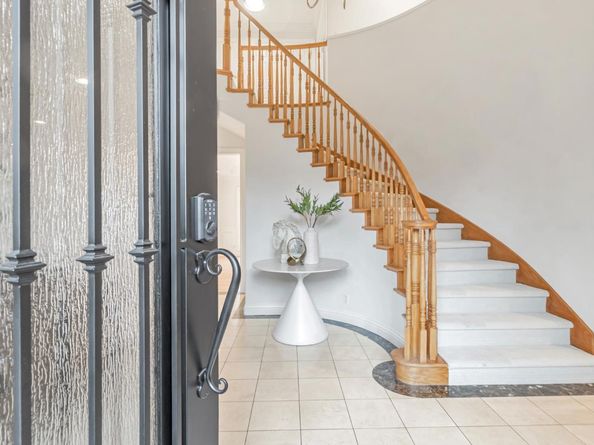 222 Oakley Avenue, San Carlos CA 94070