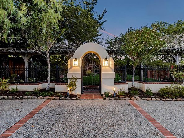 222 Oakley Avenue, San Carlos CA 94070