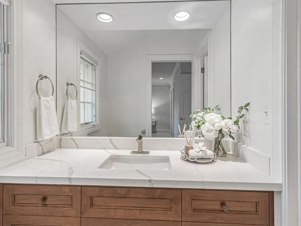 222 Oakley Avenue, San Carlos CA 94070
