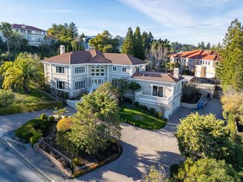 2496 Butternut Drive