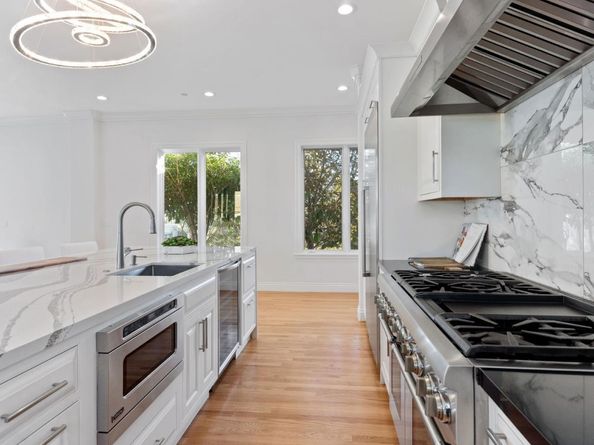 2496 Butternut Drive, Hillsborough CA 94010