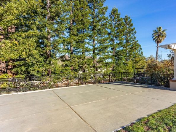 2496 Butternut Drive, Hillsborough CA 94010