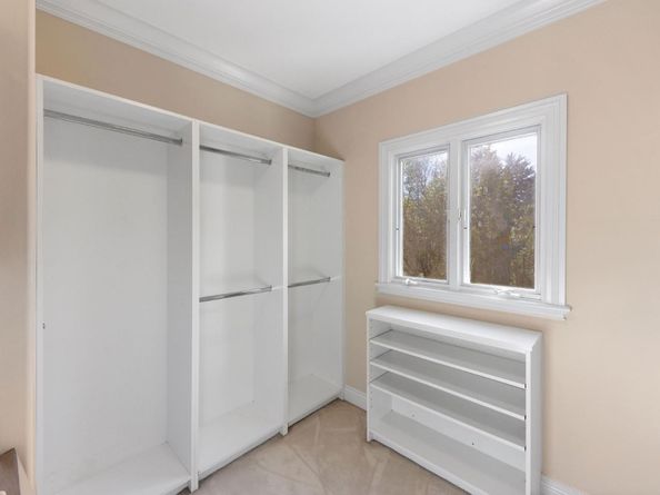2496 Butternut Drive, Hillsborough CA 94010