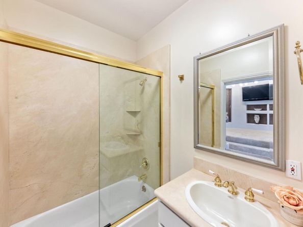 2496 Butternut Drive, Hillsborough CA 94010