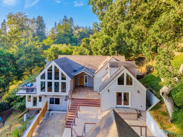 411 Hecker Pass Road, Watsonville CA 95076