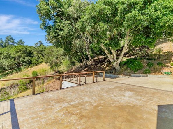 411 Hecker Pass Road, Watsonville CA 95076