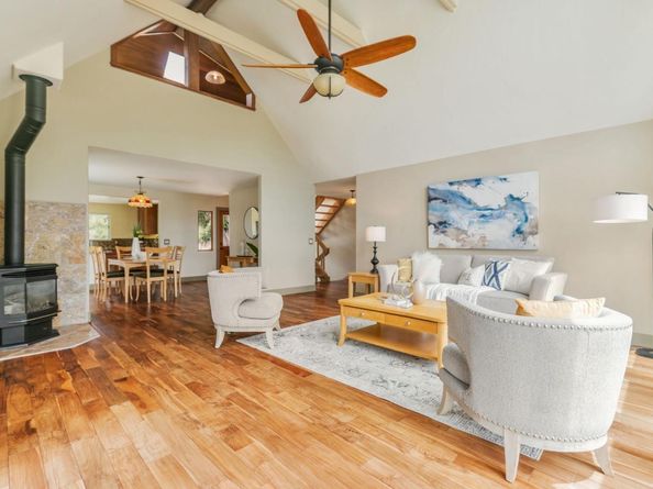 411 Hecker Pass Road, Watsonville CA 95076