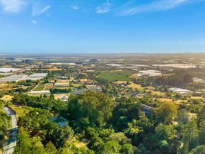 411 Hecker Pass Road, Watsonville CA 95076