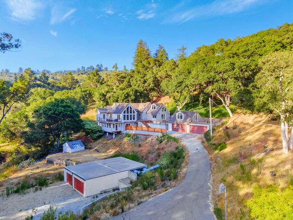 411 Hecker Pass Road, Watsonville CA 95076
