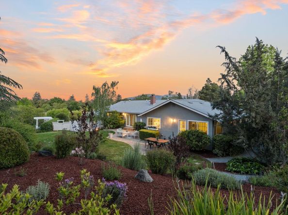 18561 Arbolado Way, Saratoga CA 95070
