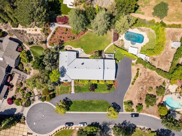 18561 Arbolado Way, Saratoga CA 95070